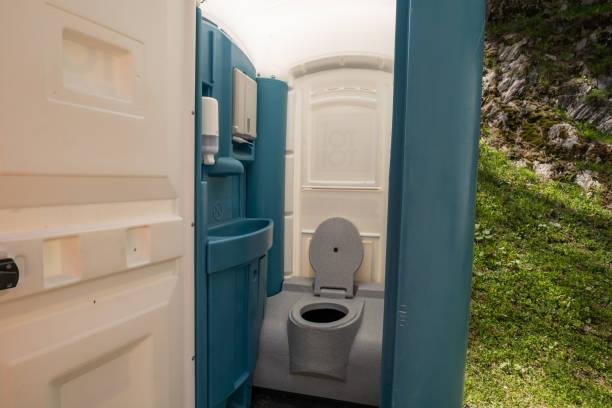 Best Standard Portable Toilet Rental in Bowdon, GA